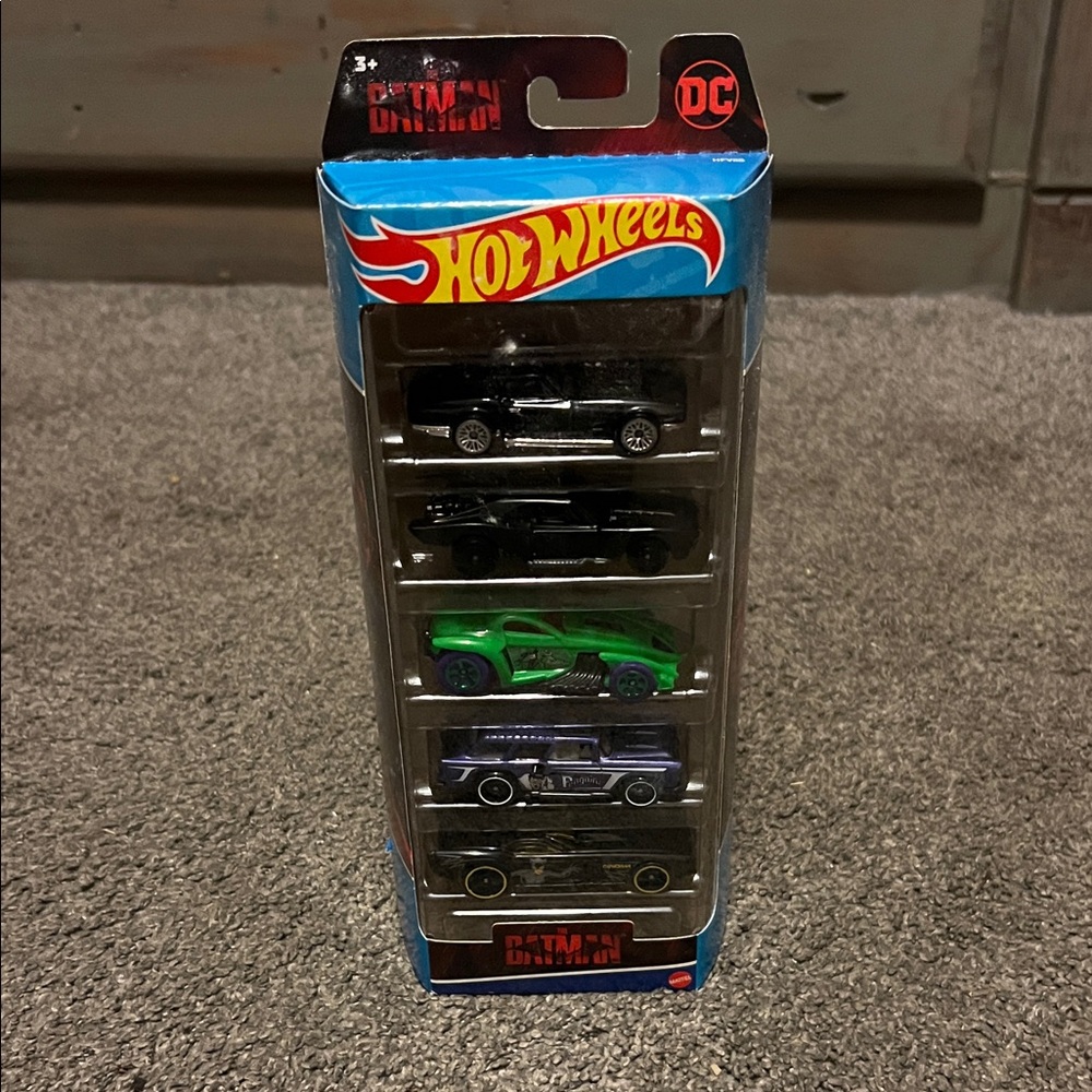 Hot Wheels The Batman 5 pack - Picture 2 of 4